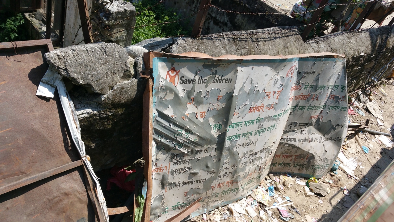 Ein guter Vorsatz. Es bleibt zu hoffen, dass die Zukunft besser wird als der Zustand des Schildes.
