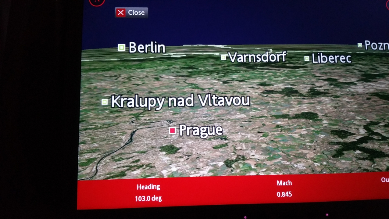 Die Info passt gerade mal.
