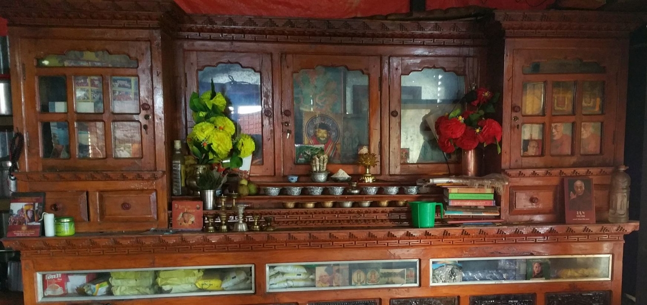 Der Hausaltar von Kanchhi Lama.
